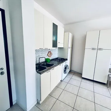 Modern Near The In Italy Апартаменты