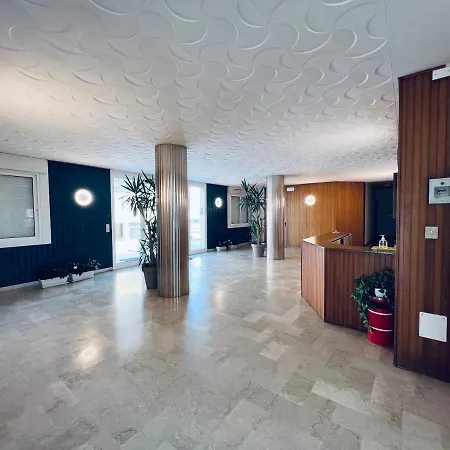 Modern Near The In Italy Апартаменты Лидо-ди-Езоло